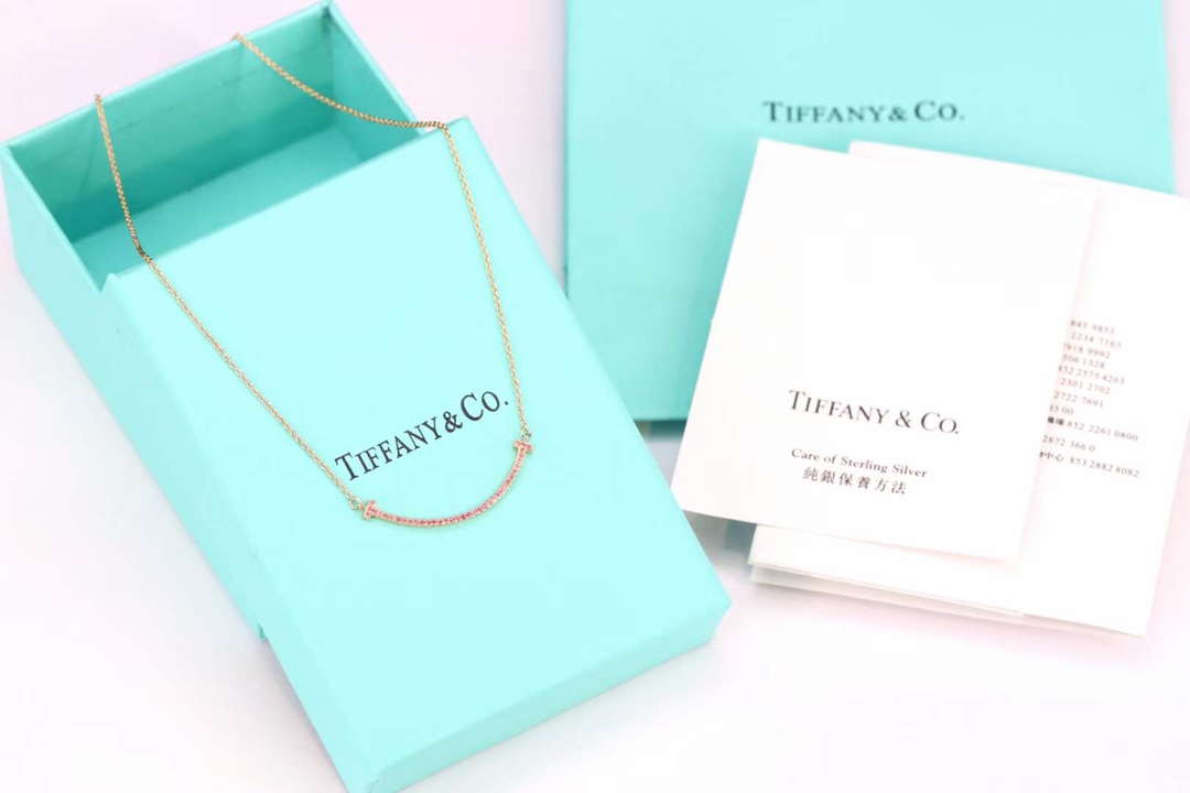 Tiffany & Co. Tiffany&Co. 玫瑰金粉钻微笑 锁骨项链