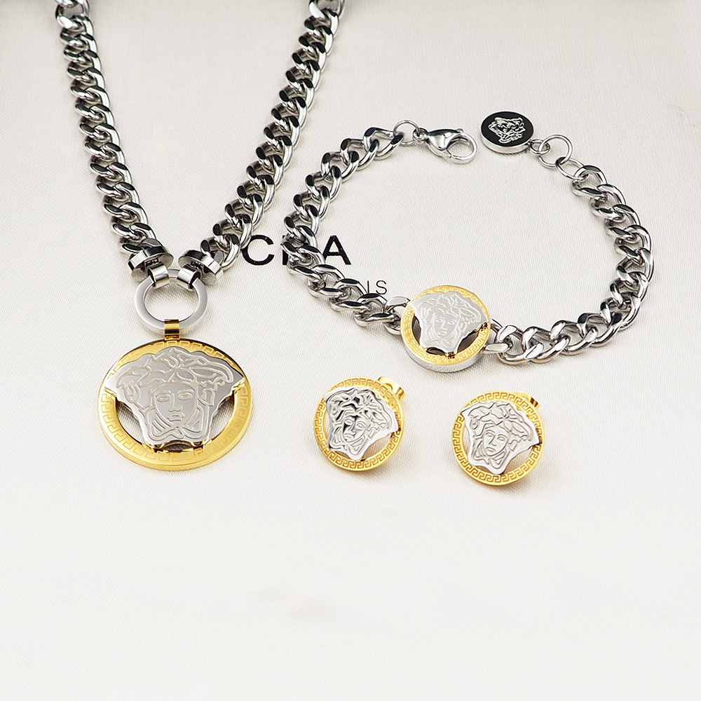Versace Haute Couture Haute Couture Fine Jewelry Necklace Bracelet Ring 4