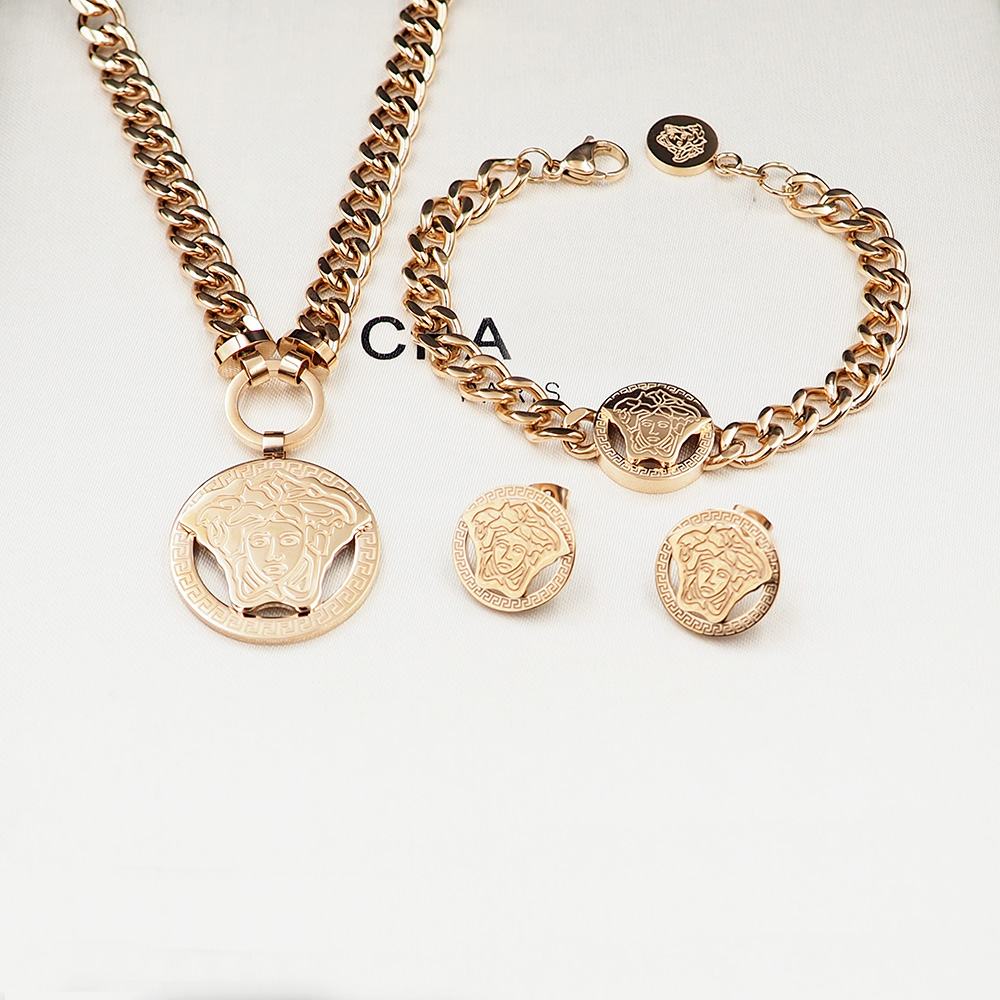 Versace Haute Couture Haute Couture Fine Jewelry Necklace Bracelet Ring 6