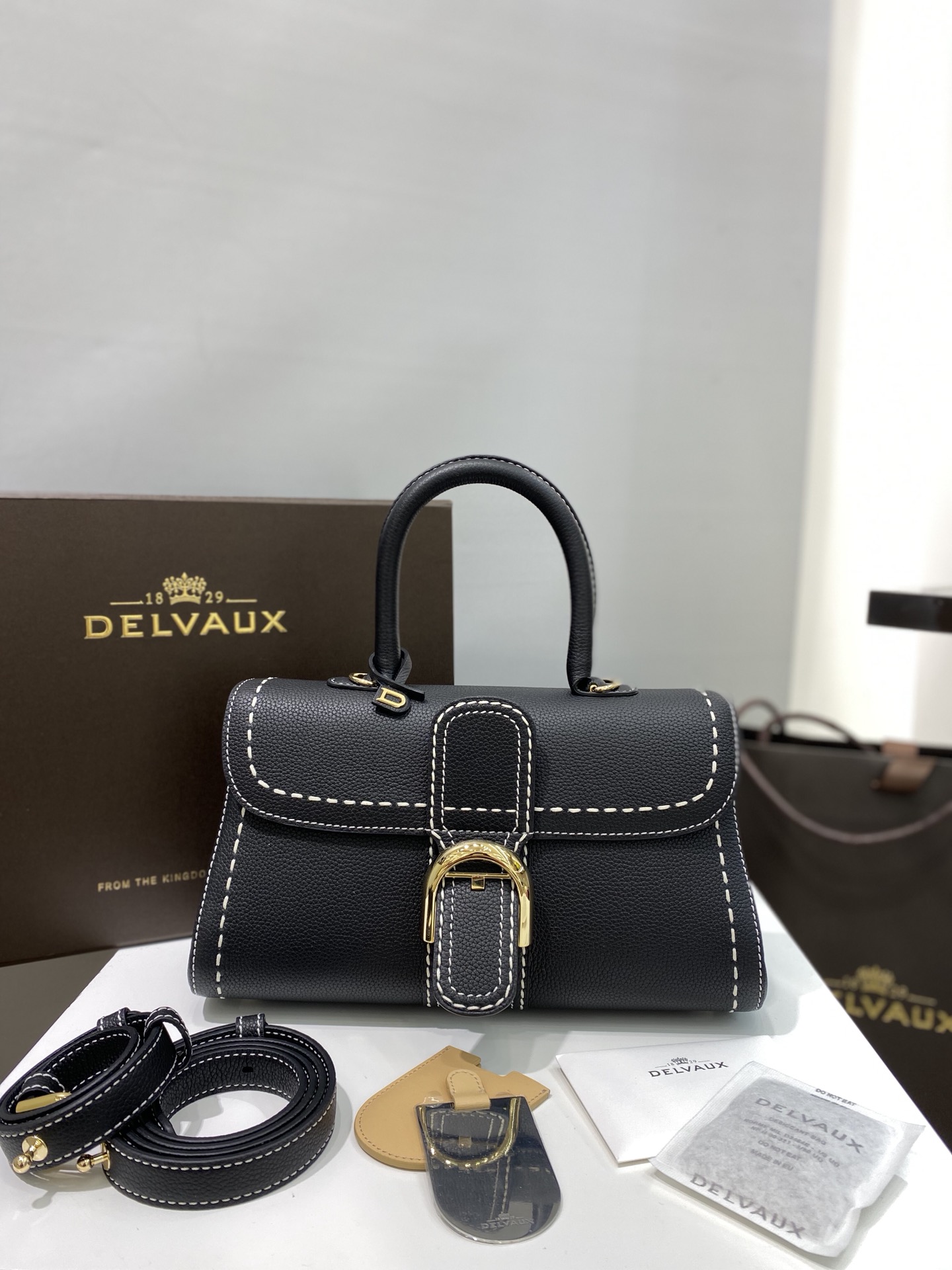 델보 가방 Delvaux 17005