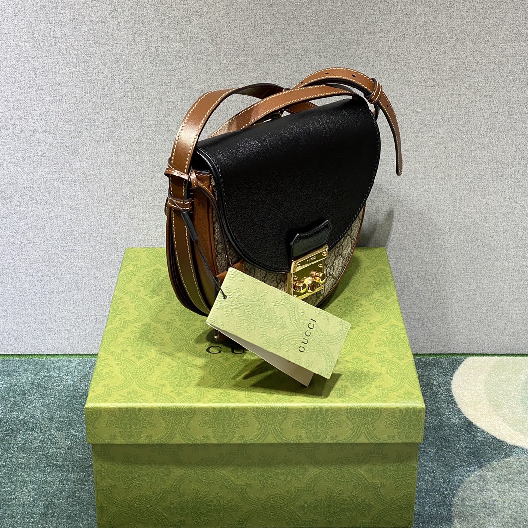 구찌 136947 가방 Gucci Bag 썸네일 이미지