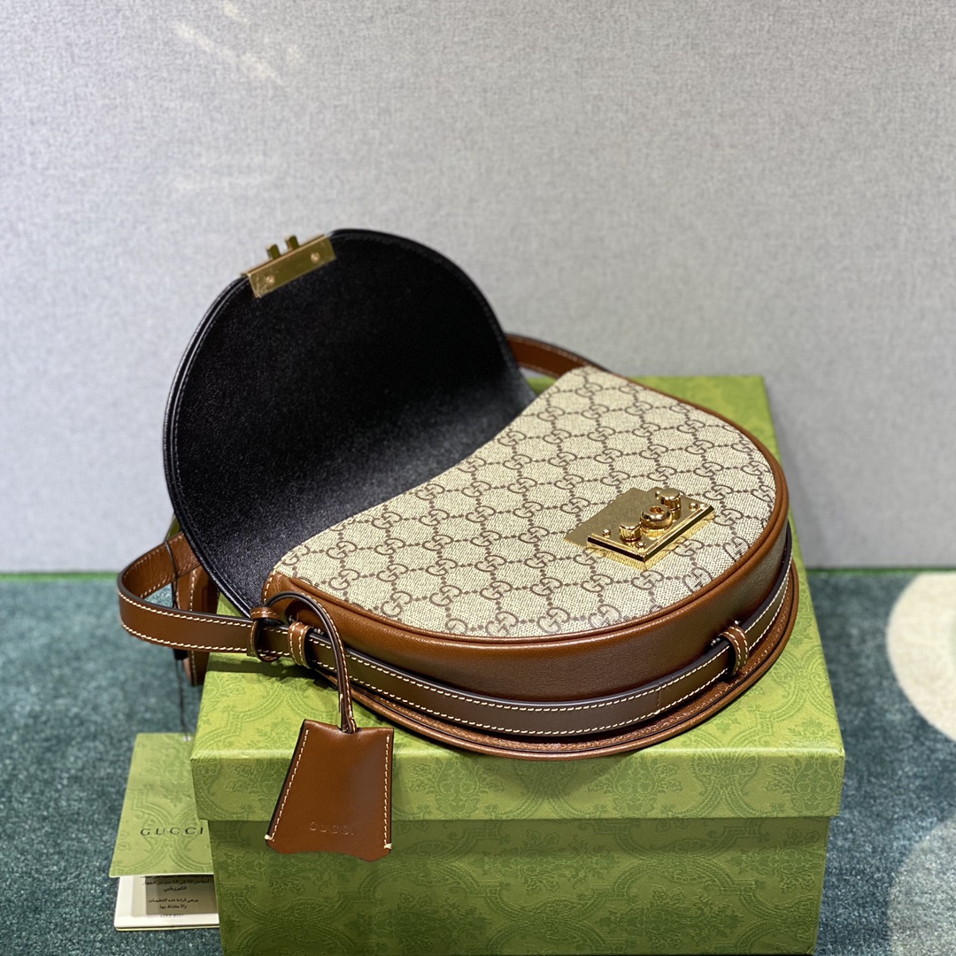구찌 136947 가방 Gucci Bag 썸네일 이미지