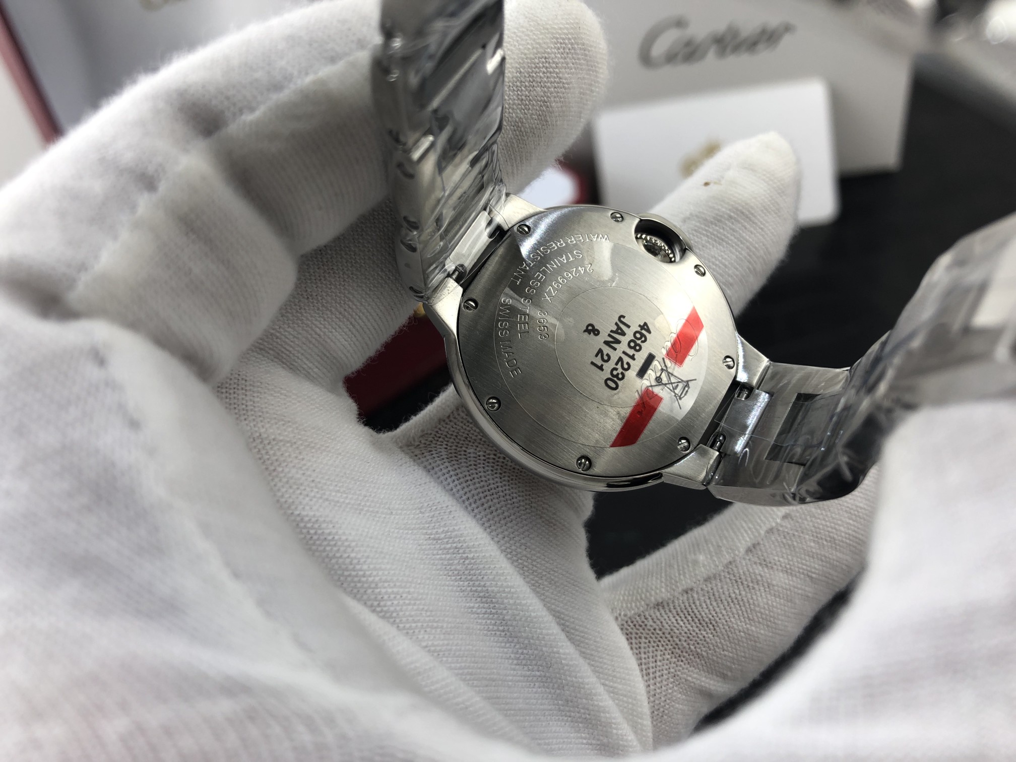 Cartier 皇家 卡地亚蓝气球系列36尺寸机械和33尺寸石英女表