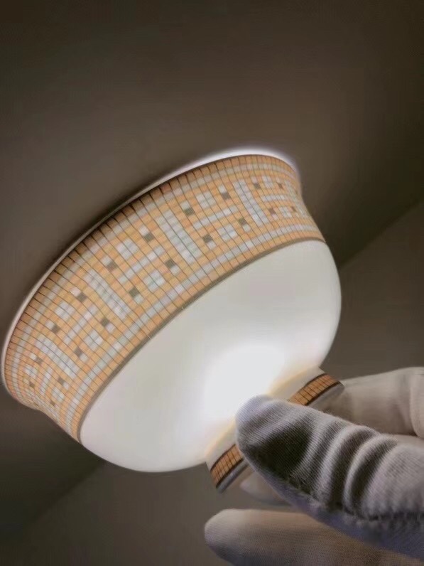 Hermès 70-Piece Bone China Dinnerware Set - Comprehensive 6