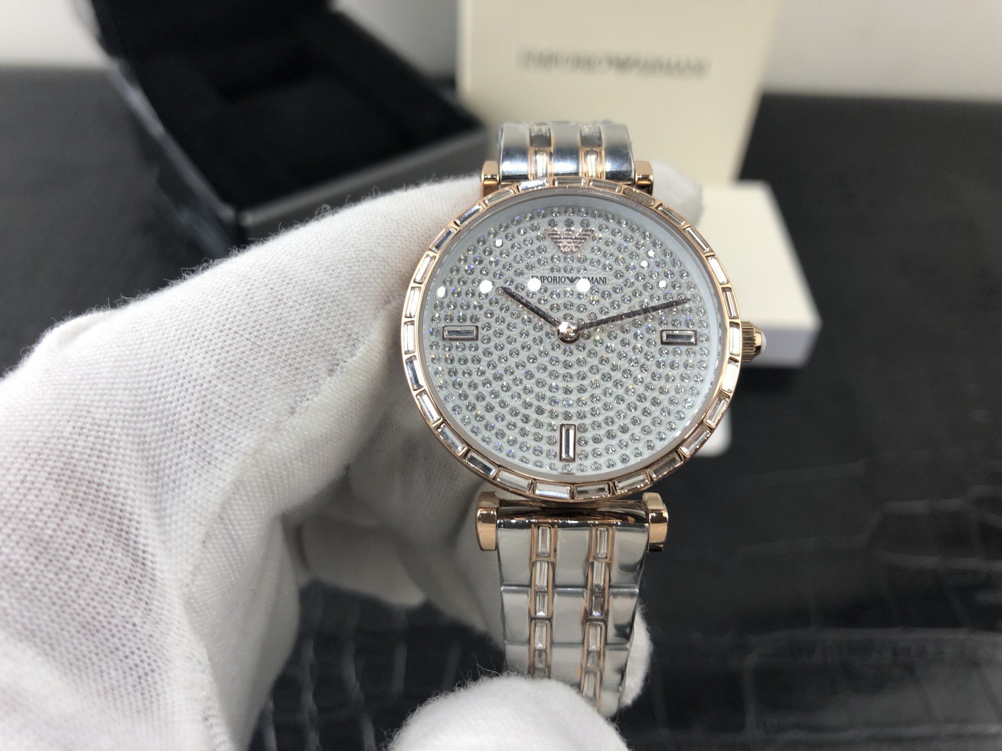 Armani 皇家 阿玛尼全表盘镶钻女表