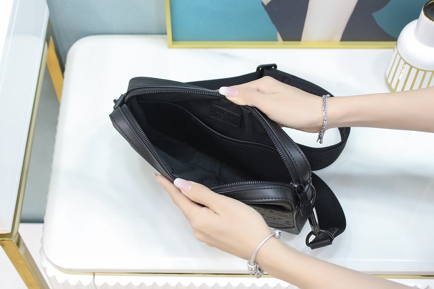 Louis Vuitton LV Duo Messenger邮差包 M69827