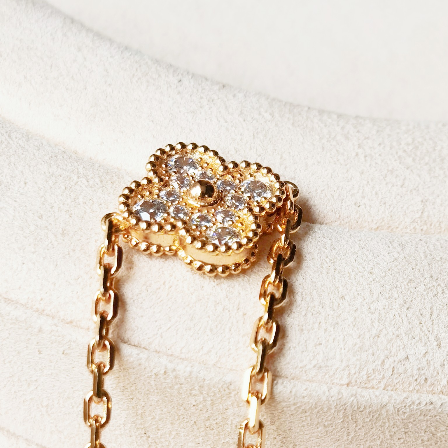 Van Cleef & Arpels Haute Couture Haute Couture Fine Jewelry Necklace 2