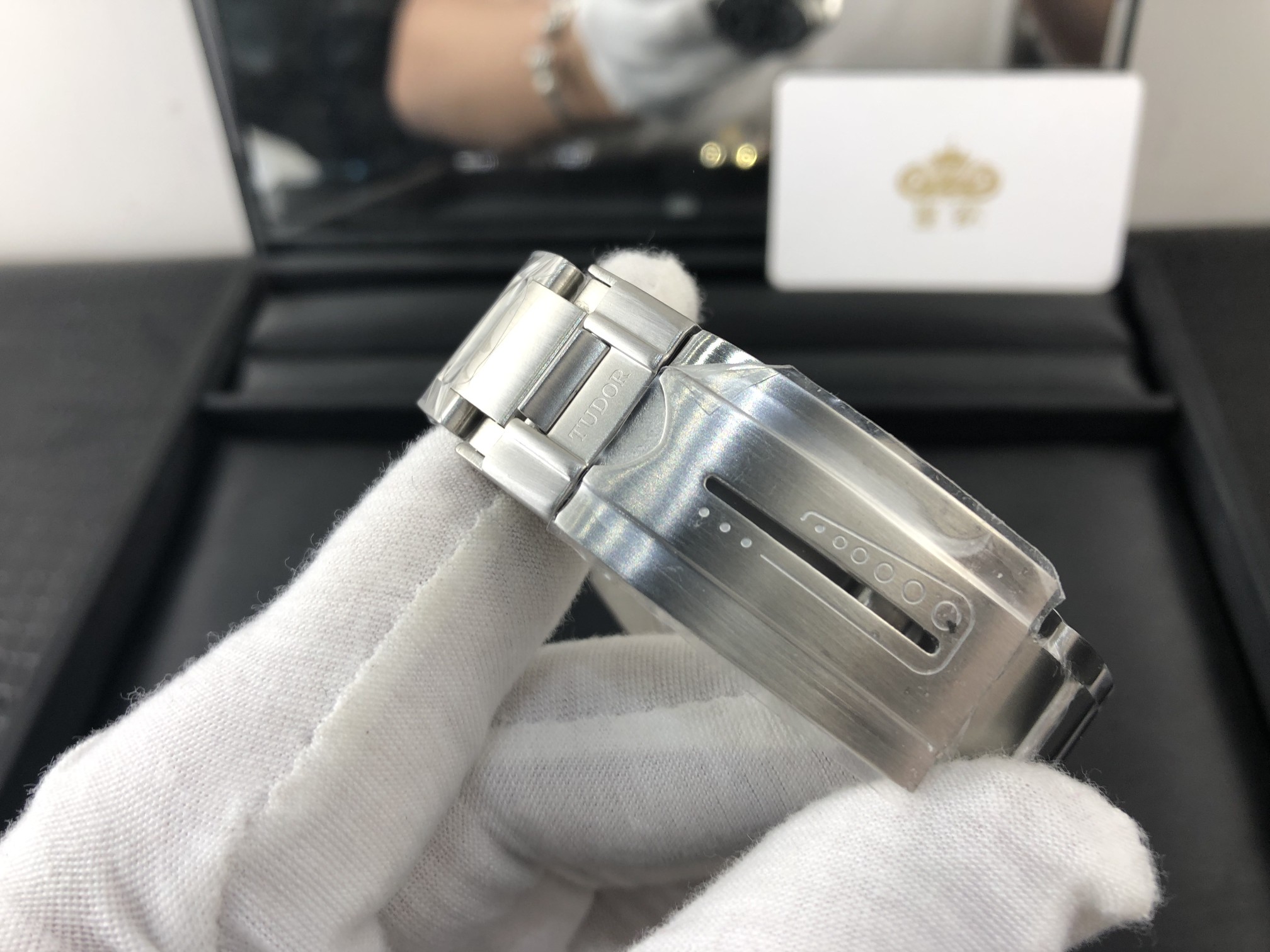Tudor 皇家 帝舵领潜型系列M25600TN-0001男表