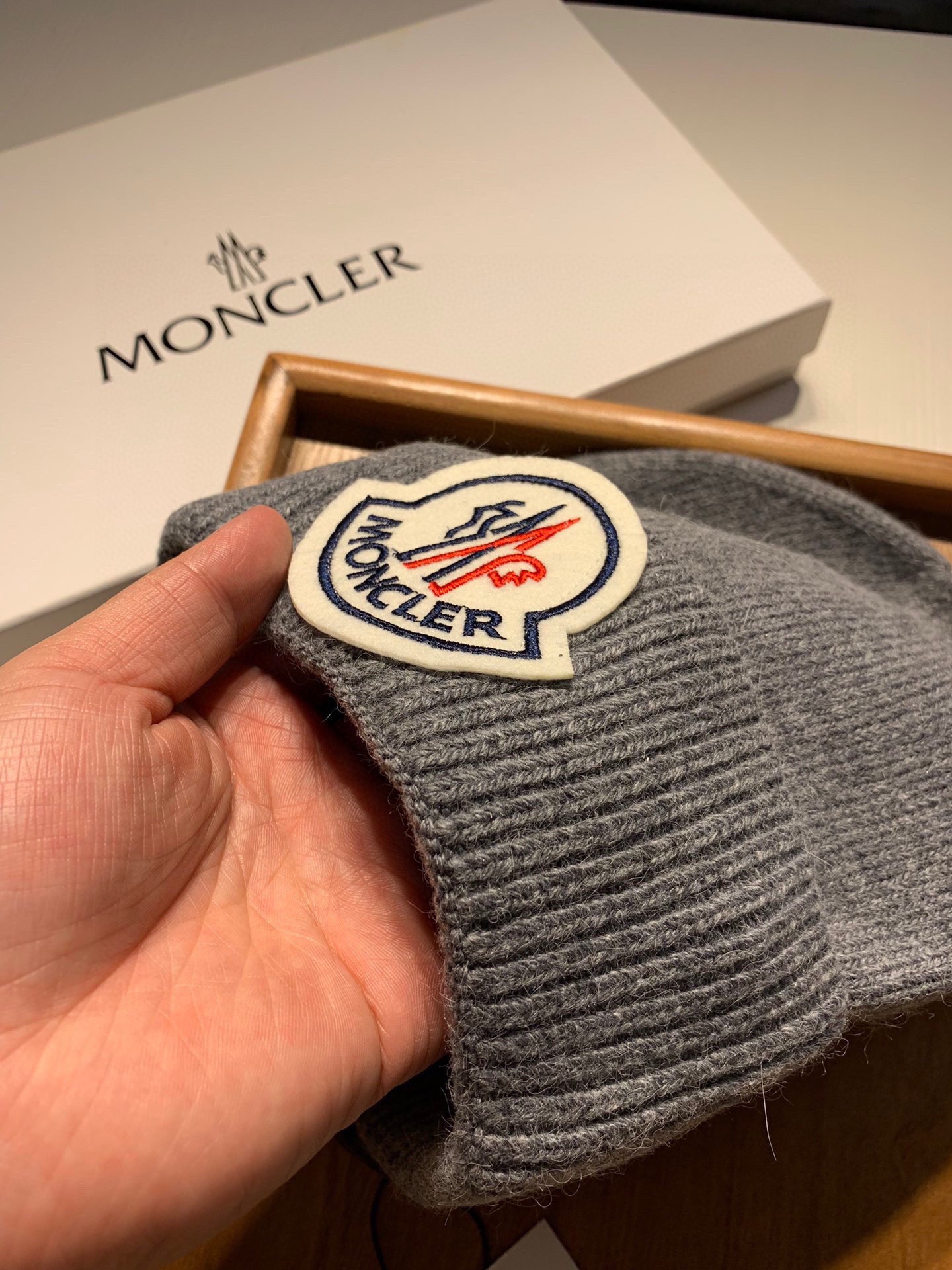 🌹。蒙口。 【羊毛单帽】客供小羊毛！珍贵典藏的灵魂帽子！客供色纱.每个颜色都非常好看！经典！手感软腻.7