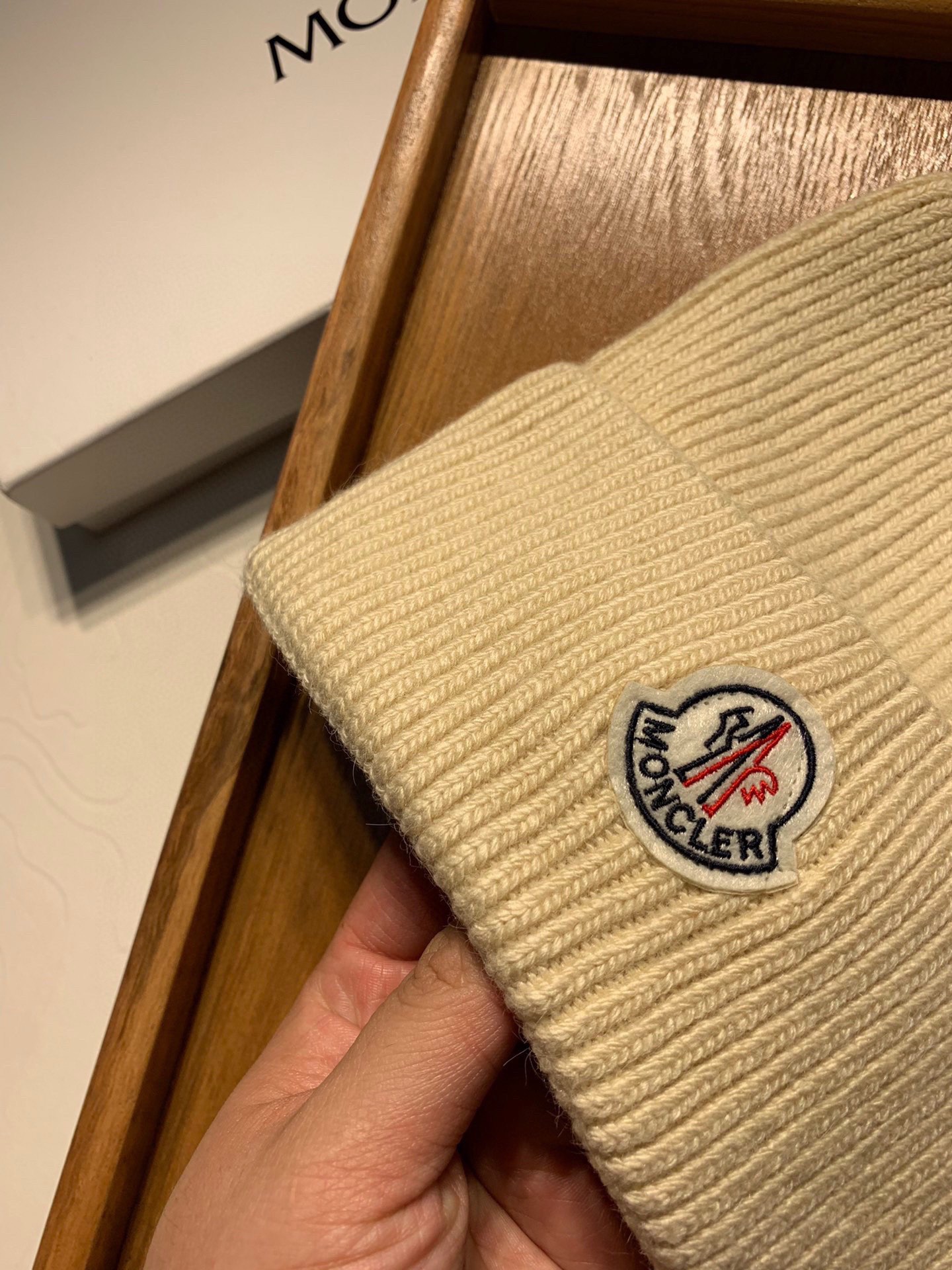 🌹。蒙口。 【羊毛单帽】客供小羊毛！珍贵典藏的灵魂帽子！客供色纱.每个颜色都非常好看！经典！手感软腻.7