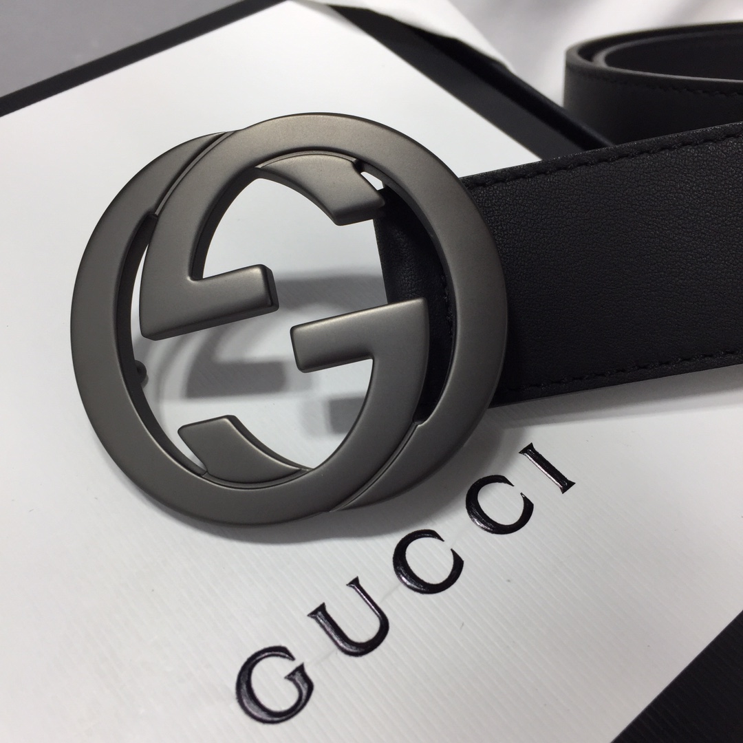 配全套包装礼盒GUCCI修长真皮腰带