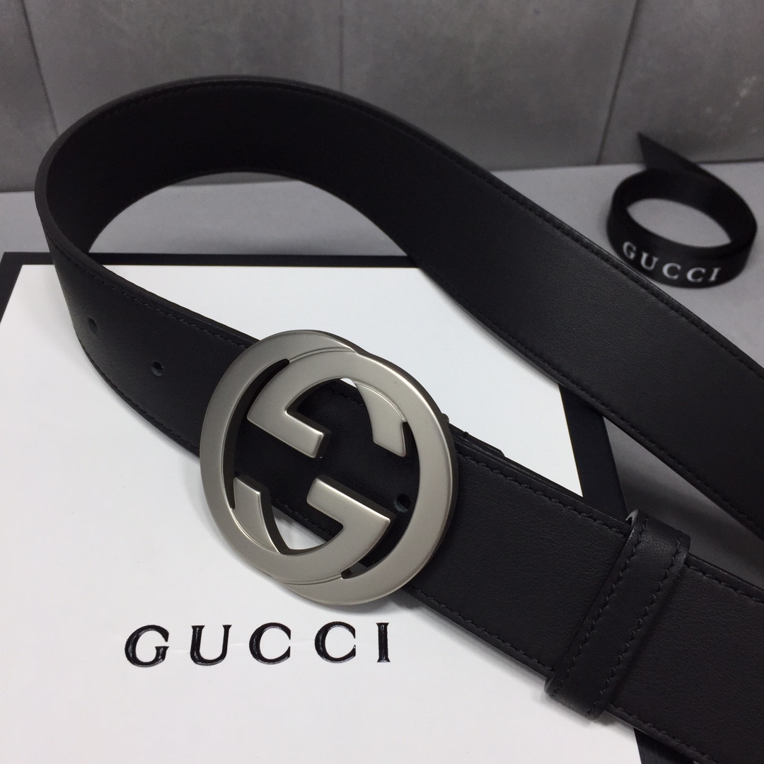 配全套包装礼盒GUCCI修长真皮腰带