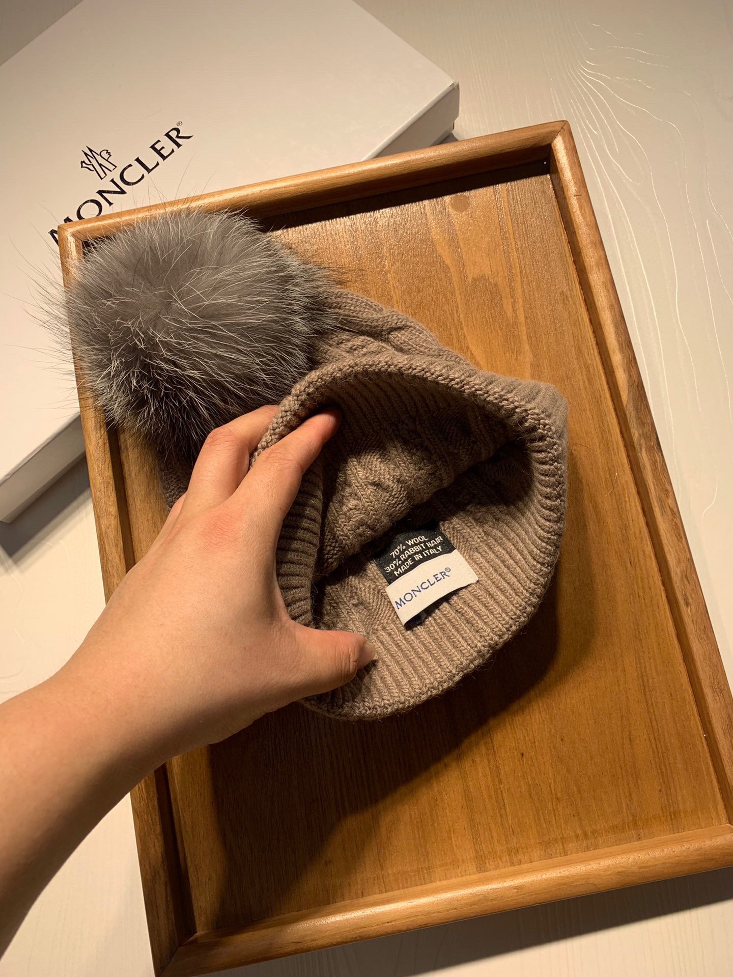 🌹。蒙口。【羊毛单帽-带狐狸毛球】客供小羊毛！珍贵典藏的灵魂帽子！客供色纱.每个颜色都非常好看！经典！手