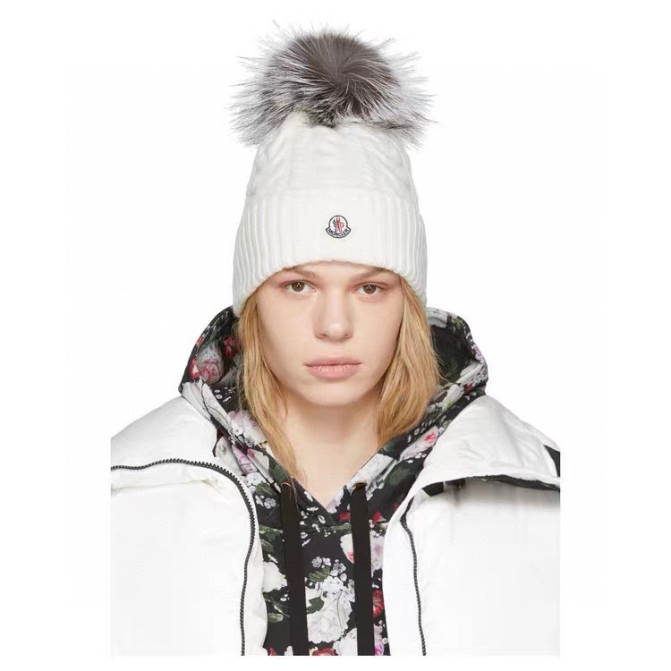 🌹。蒙口。【羊毛单帽-带狐狸毛球】客供小羊毛！珍贵典藏的灵魂帽子！客供色纱.每个颜色都非常好看！经典！手