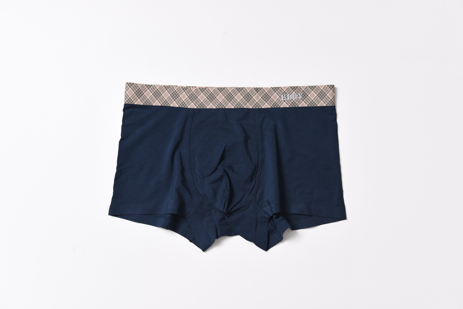 top tier brands such as Prada, DG, GUCCI, and Aimer - Lifestyle 6