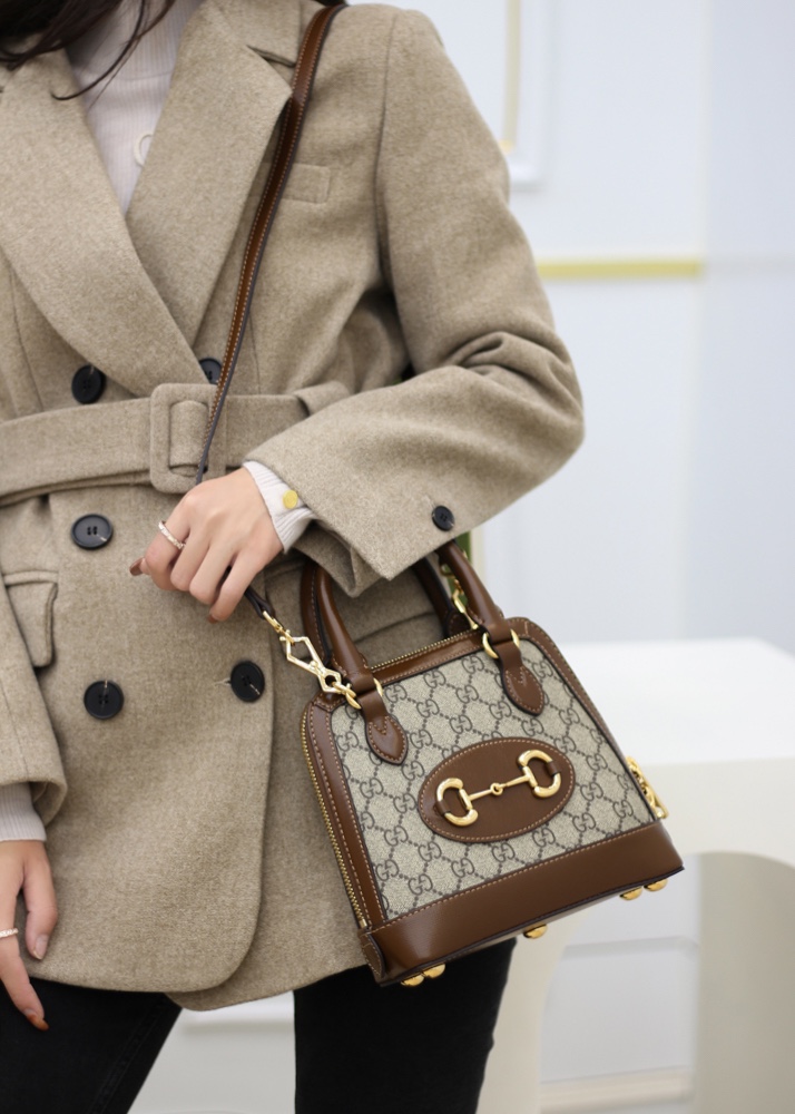 GUCCI 1955马衔扣系列Mini贝壳包 640716棕色