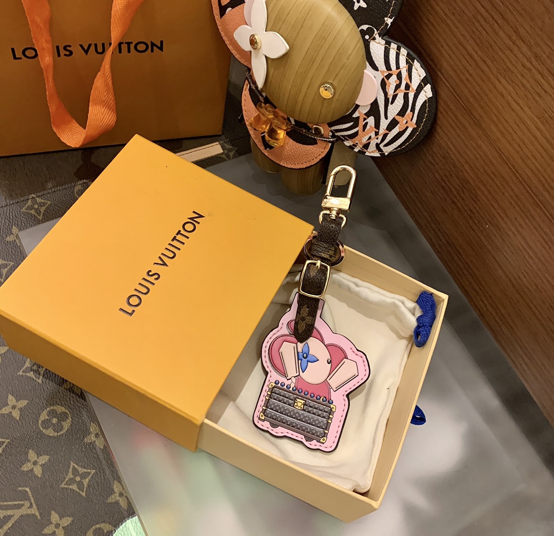 Louis Vuitton-Inspired Card Key Button with Solar Flowers, Fine Leather Process