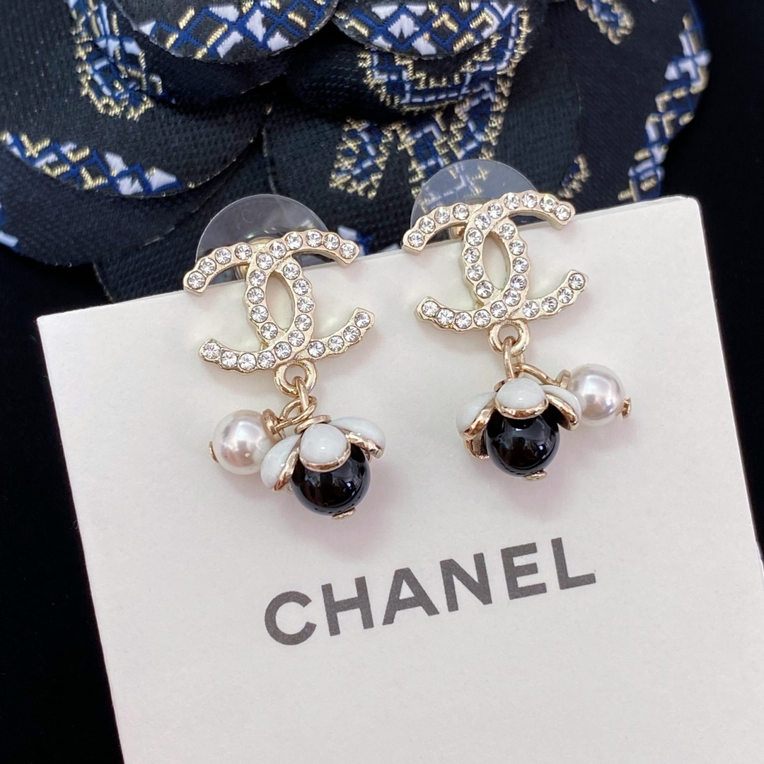Chrome Hearts Ch@nel