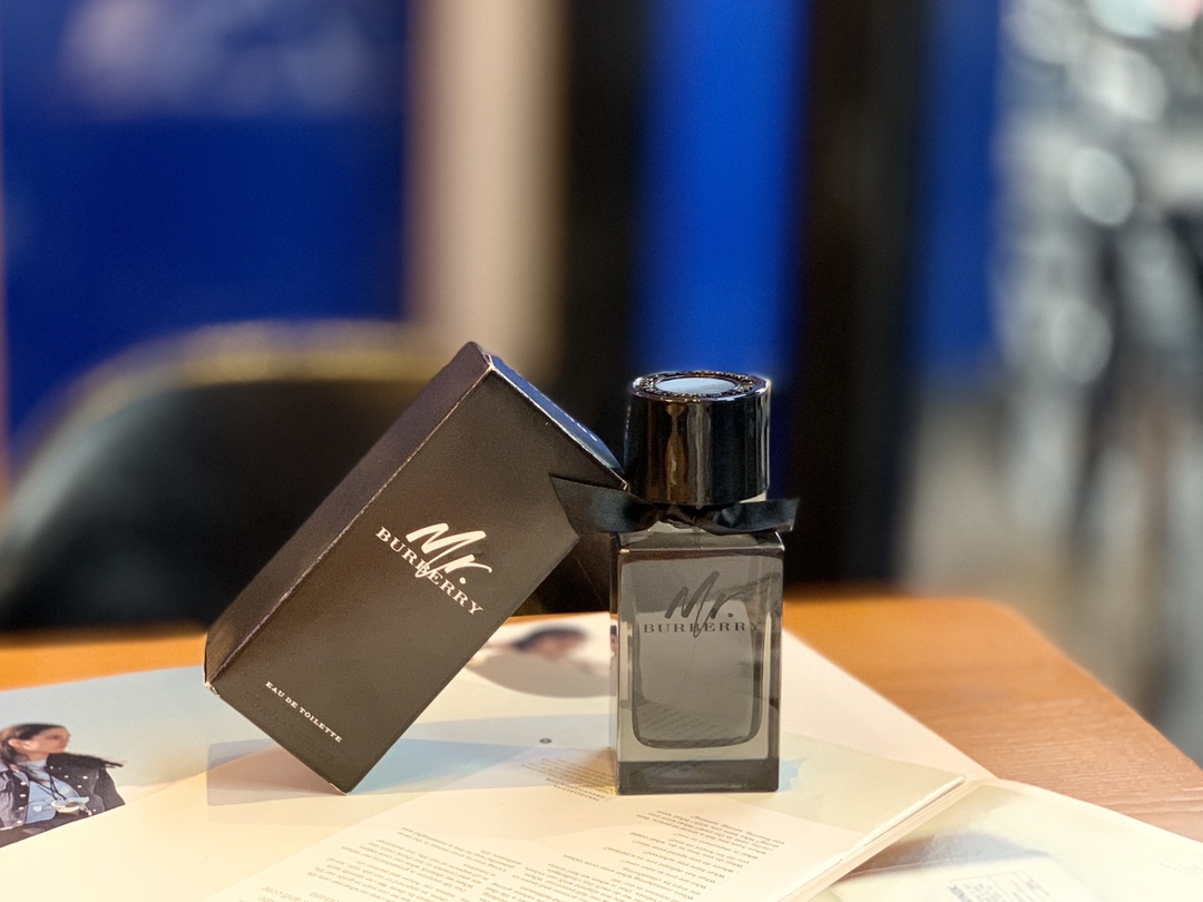 Burberry Haute Couture Artisanal Perfumery Haute Fragrance Scent Perfume