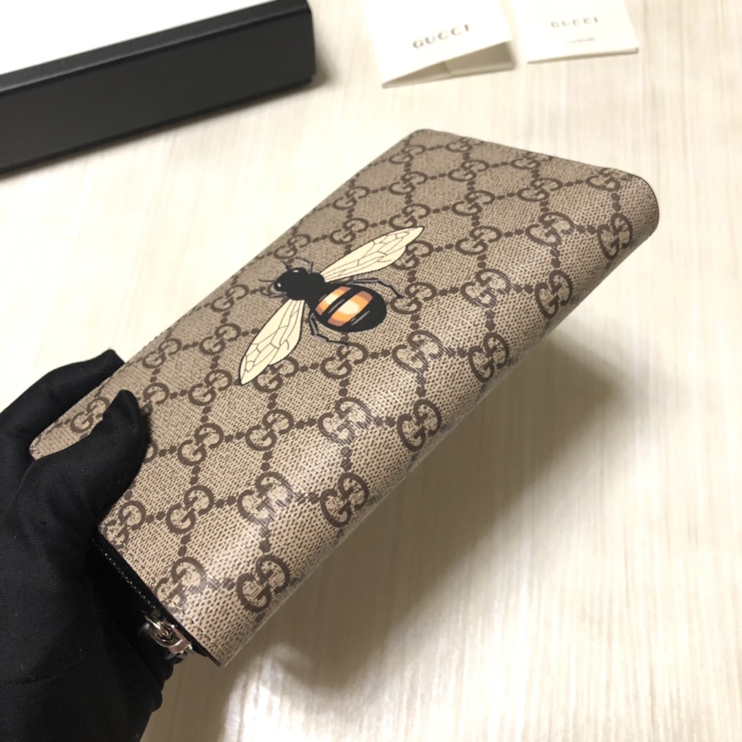 官网同步💋G家丝印图案拉链包系列👍🏻👍🏻12个卡片隔层和3个钞票隔层💋💋💋 款号:,尺寸:19×10.5