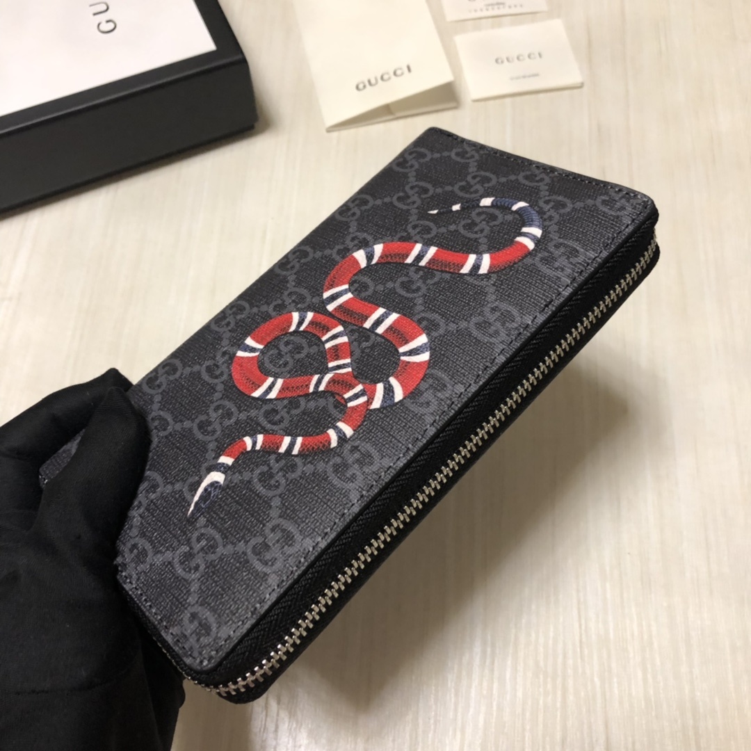 官网同步💋G家丝印图案拉链包系列👍🏻👍🏻12个卡片隔层和3个钞票隔层💋💋💋 款号:,尺寸:19×10.5