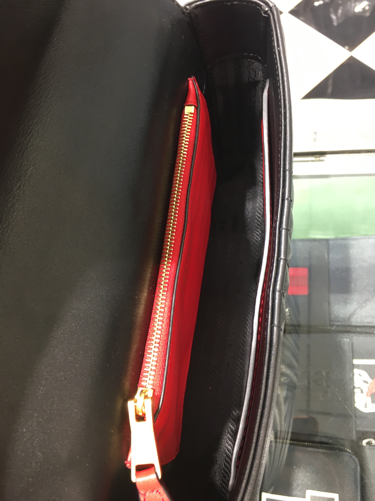 PRADA普拉达进口绣花小牛皮Diagramme中号皮革手袋1BD108