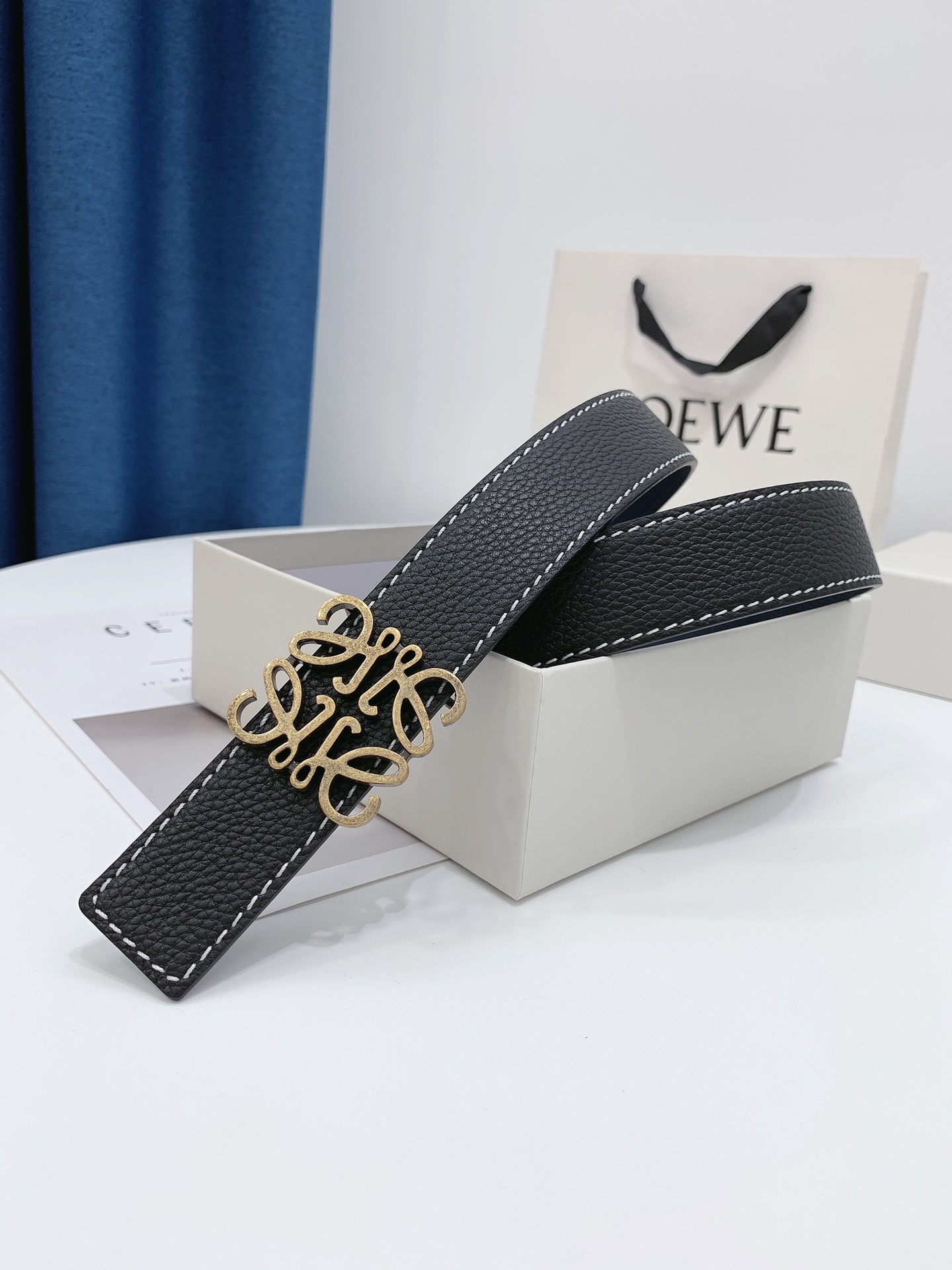 Loewe LOEWE.罗意威