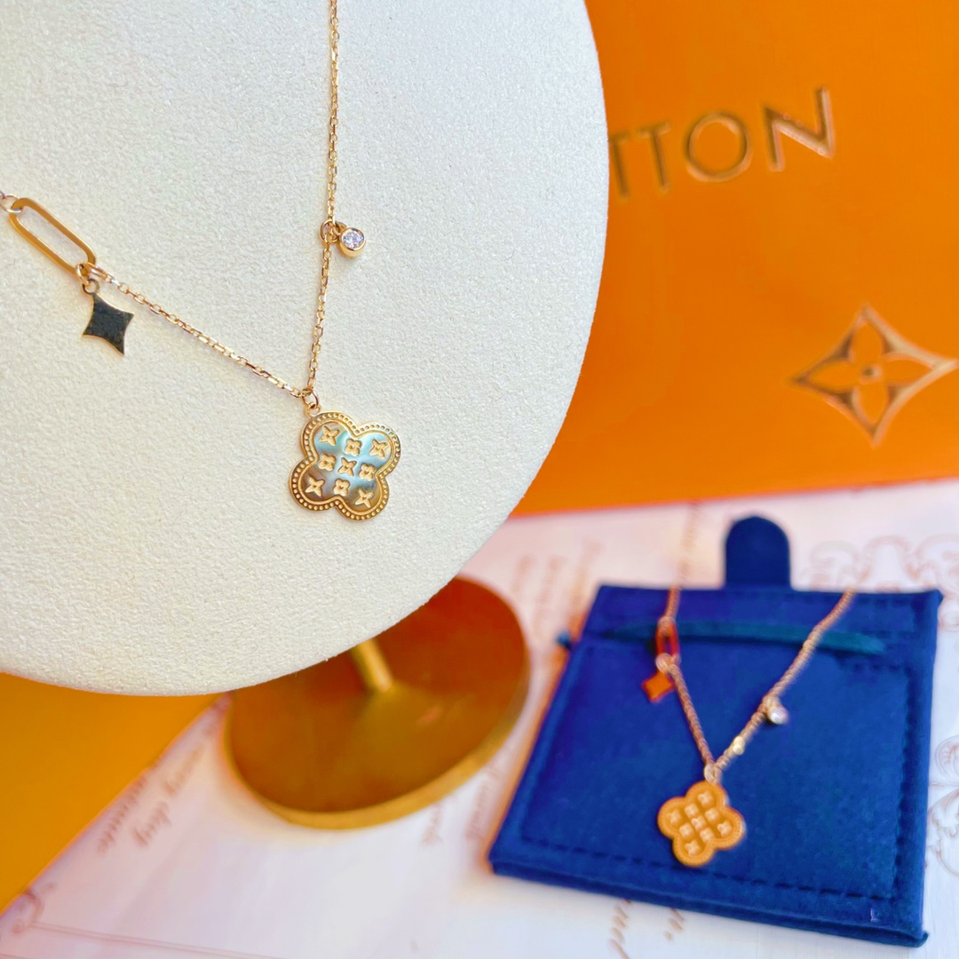 Louis Vuitton Jewelry Necklaces & Pendants Customize Best Quality Replica