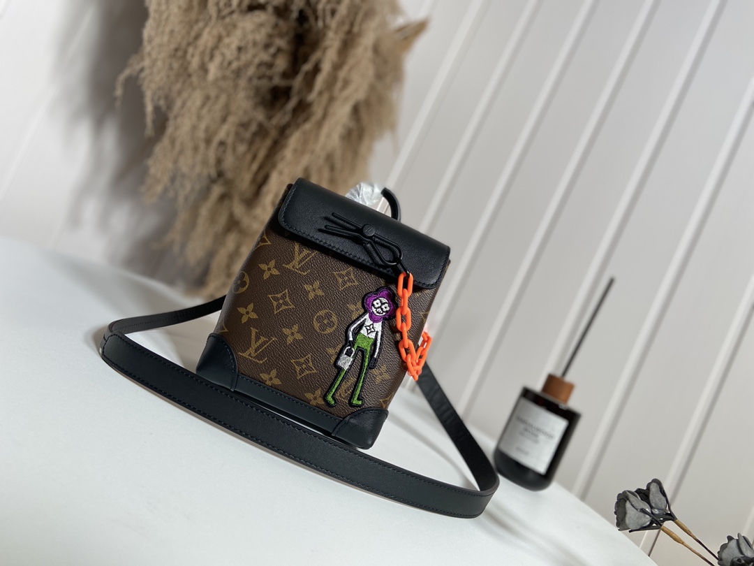 Louis Vuitton Backpack Handbags Crossbody & Shoulder Bags Black Embroidery Men Chains M80327