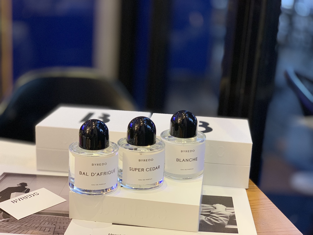 MiniCost Perfume 8