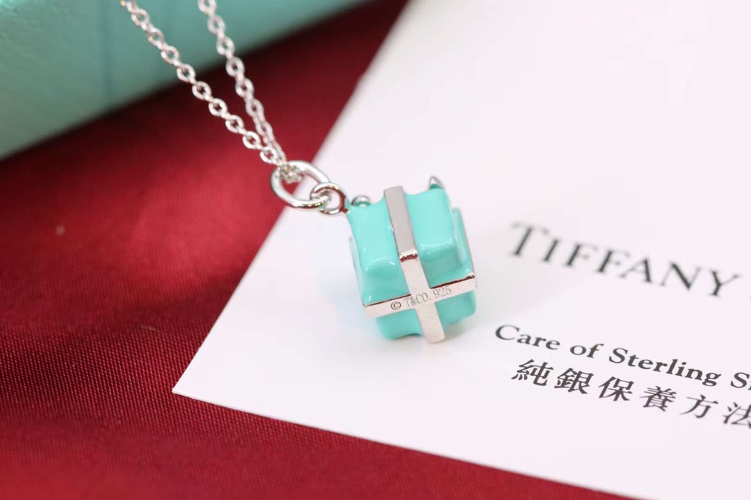 Tiffany & Co. Tiffany&Co.蓝色礼物盒 纯银锁骨项链
