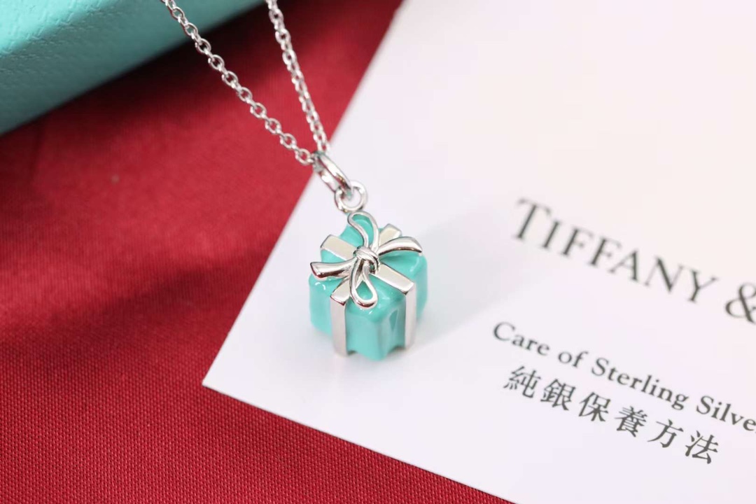 Tiffany & Co. Tiffany&Co.蓝色礼物盒 纯银锁骨项链