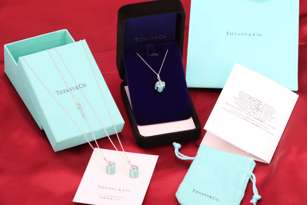 Tiffany & Co. Tiffany&Co.蓝色礼物盒 纯银锁骨项链
