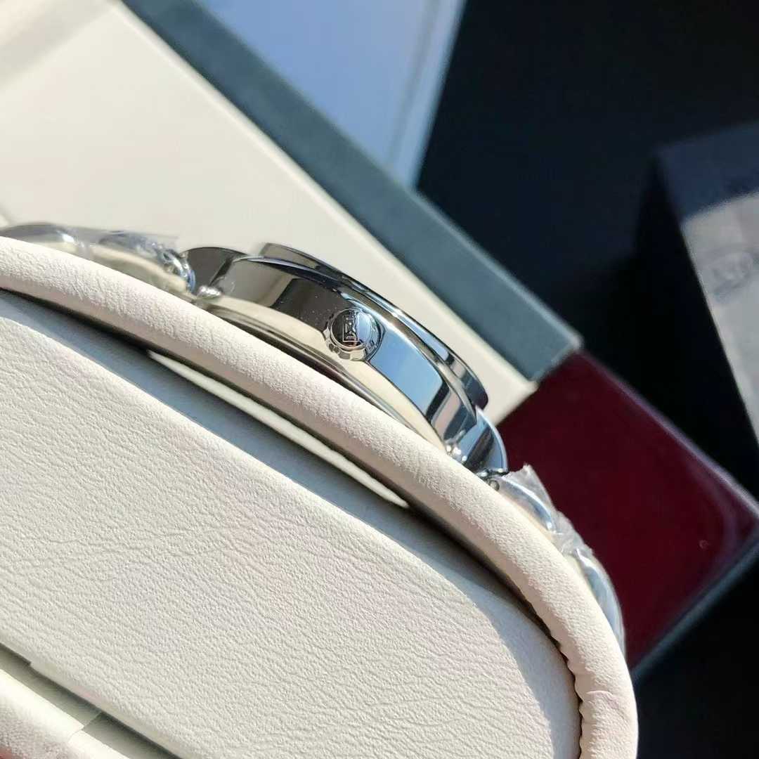 Longines 浪琴心月系列三种表盘，正月初三就是情人节，您们是打算自己过了吗
