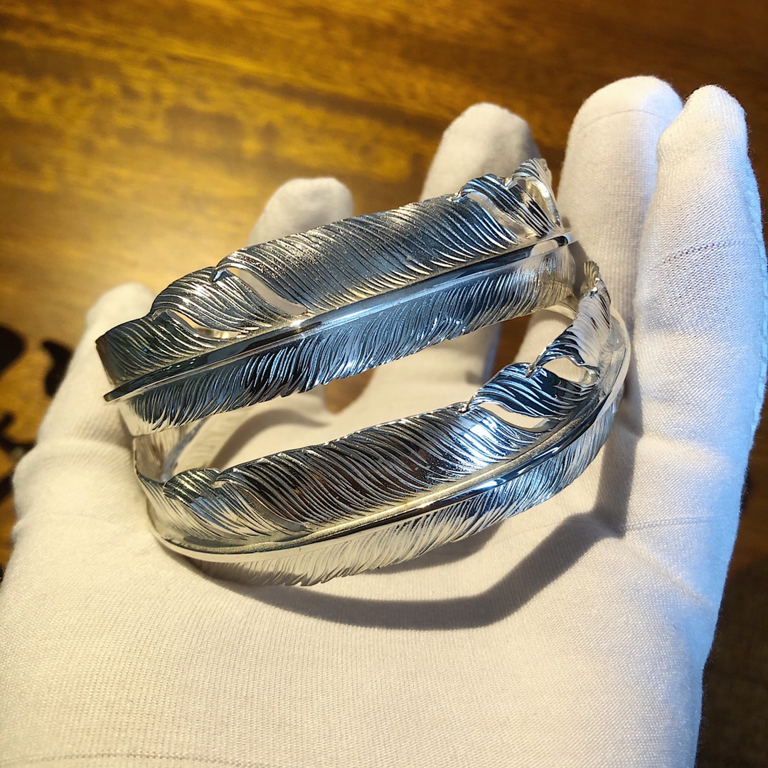 Takahashi Bangle