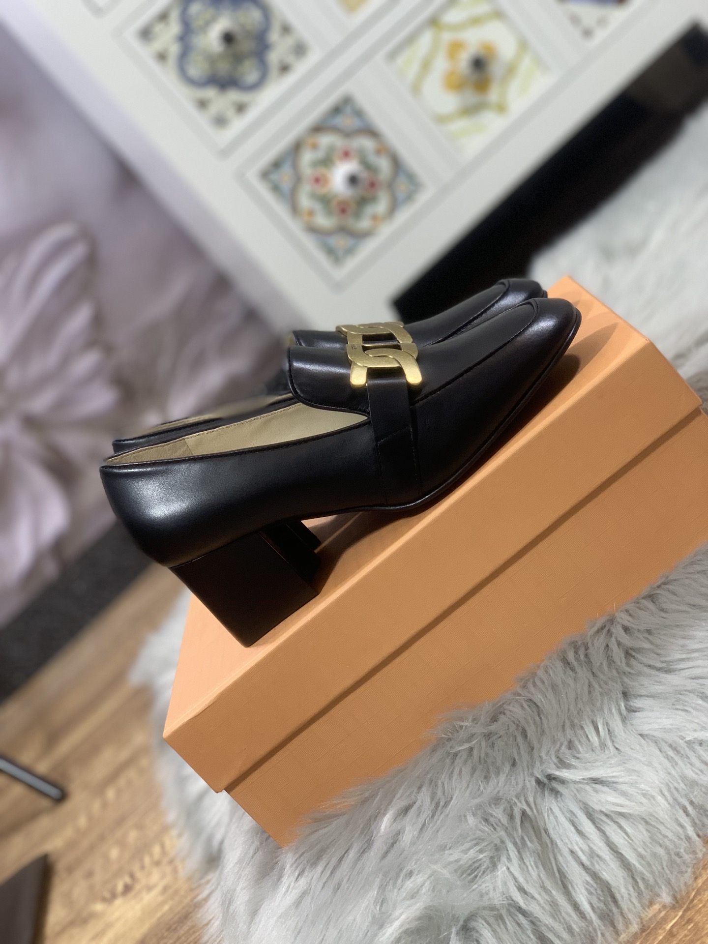 Tod’s Handcrafted Luxury Shoes: Comfortable and Stylish, A Must-Have for Fashionable Women! - 图片 1