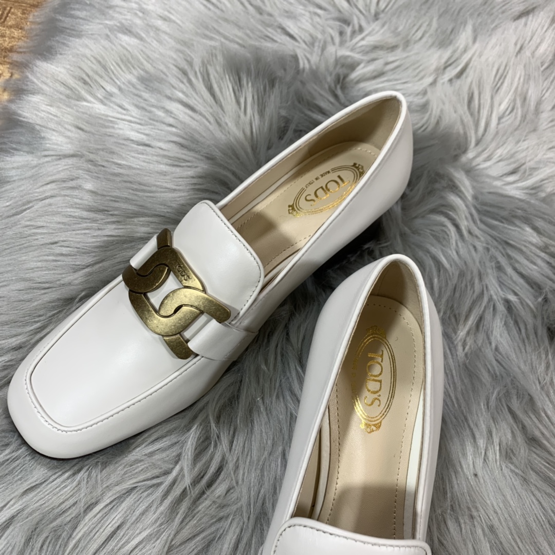 Tod’s High-Quality Handcrafted Women’s Shoes: Comfort and Style in Every Step - 图片 4