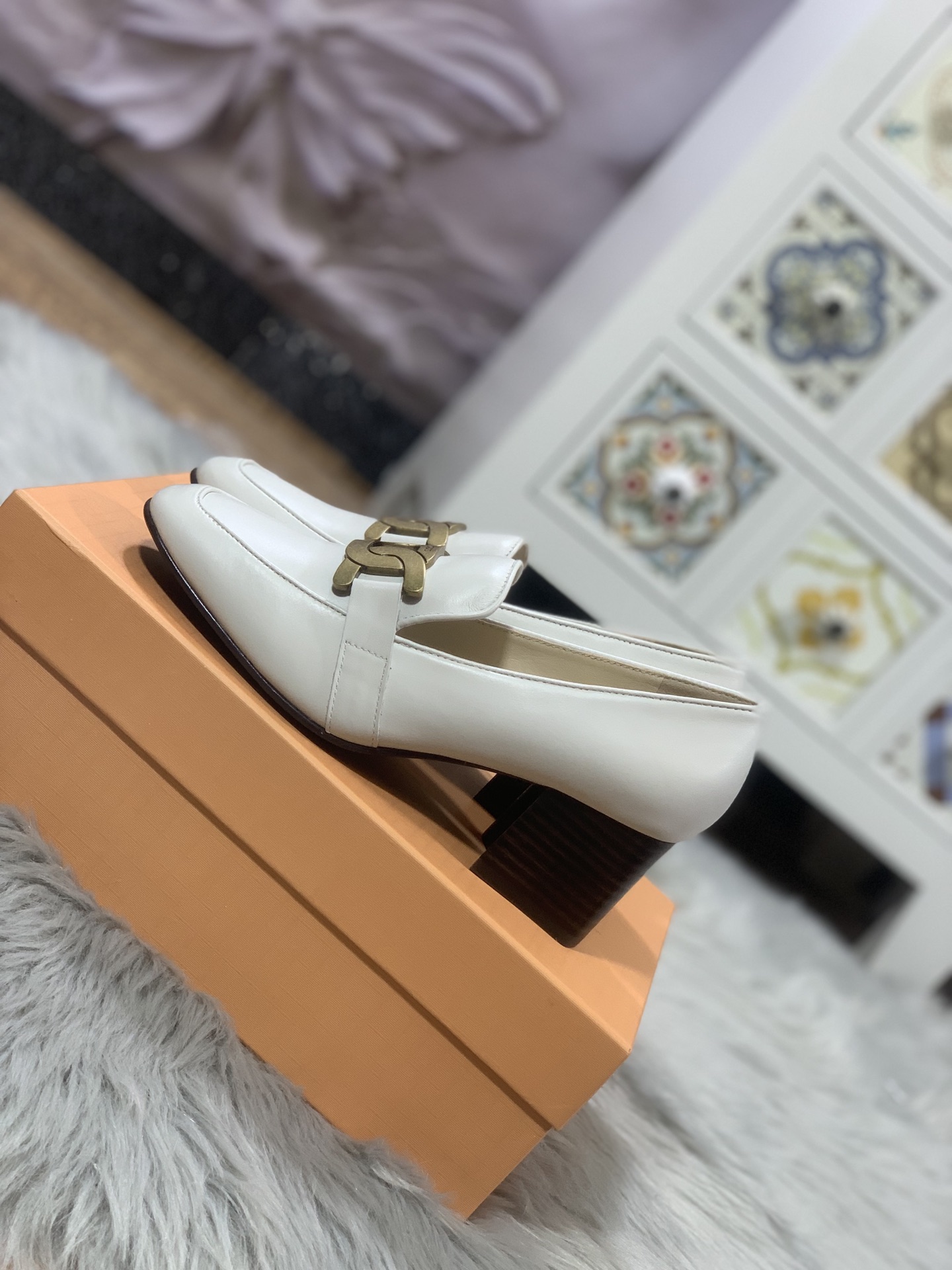 Tod’s High-Quality Handcrafted Women’s Shoes: Comfort and Style in Every Step - 图片 3