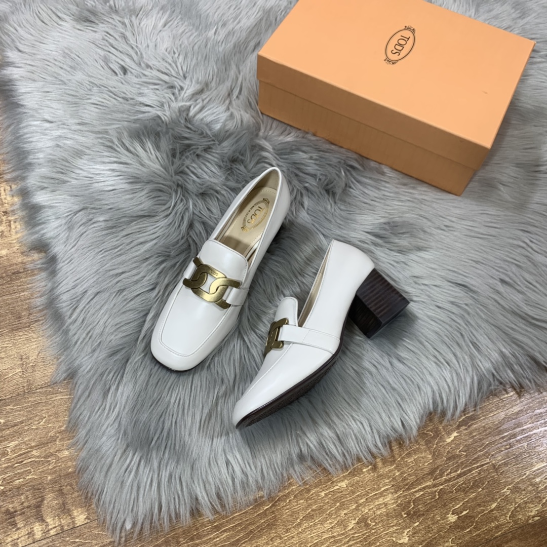 Tod’s High-Quality Handcrafted Women’s Shoes: Comfort and Style in Every Step - 图片 2