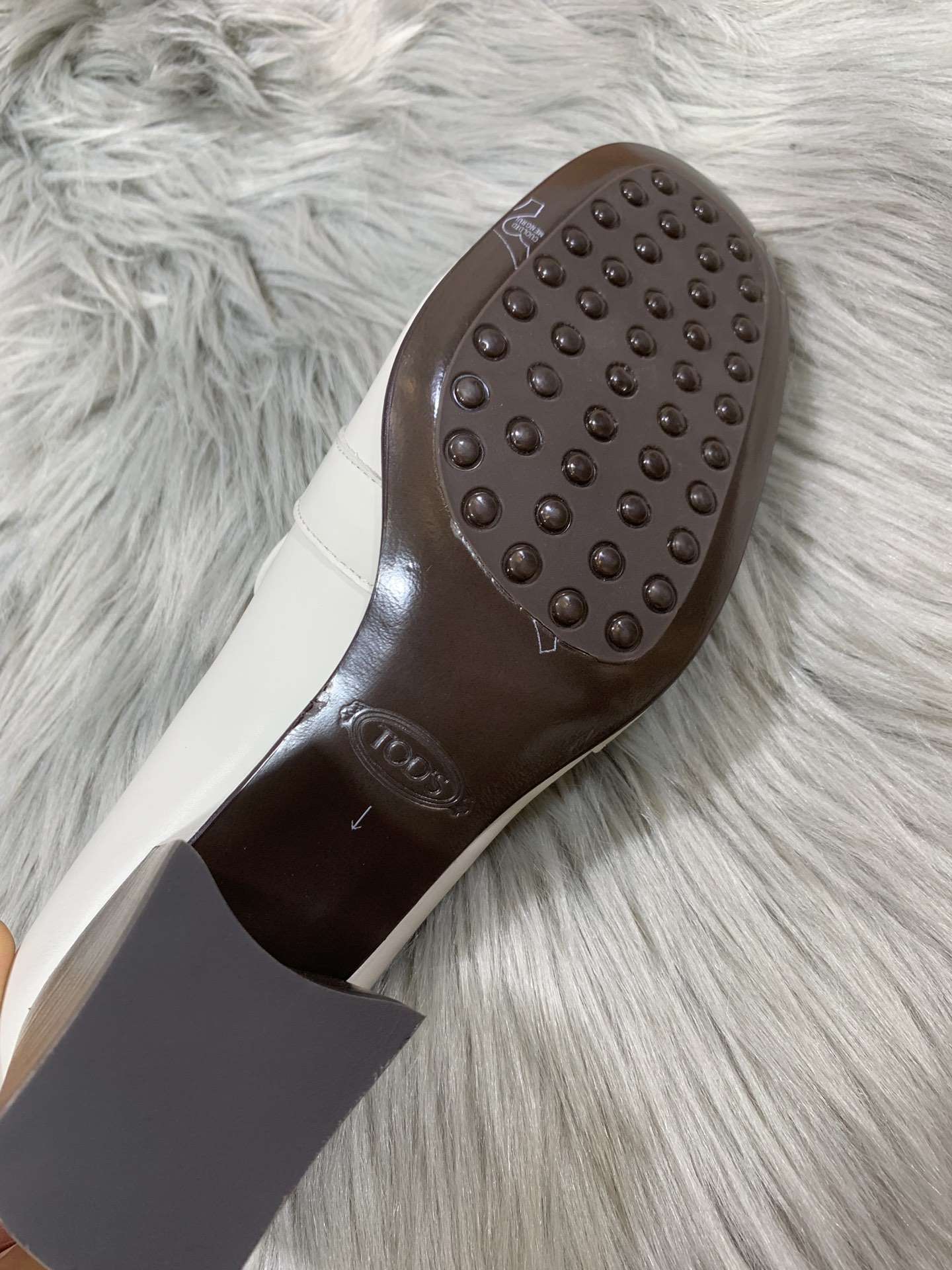 Tod’s High-Quality Handcrafted Women’s Shoes: Comfort and Style in Every Step - 图片 9