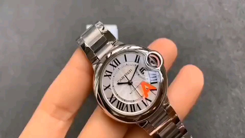 Cartier 最 蓝气球33尺寸女表机械视频欣赏