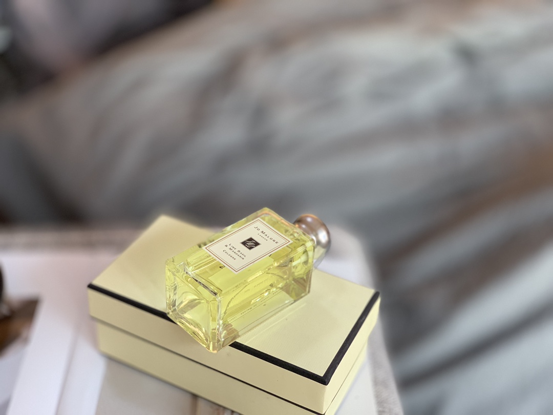MiniCost Perfume 3