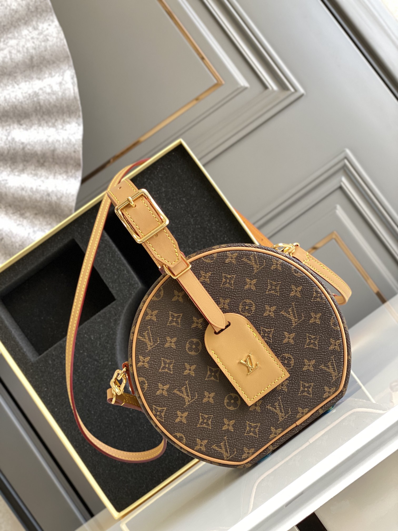 Louis Vuitton LV Boite Chapeau Bags Handbags Black Gold Monogram Canvas Calfskin Cowhide Lambskin Sheepskin