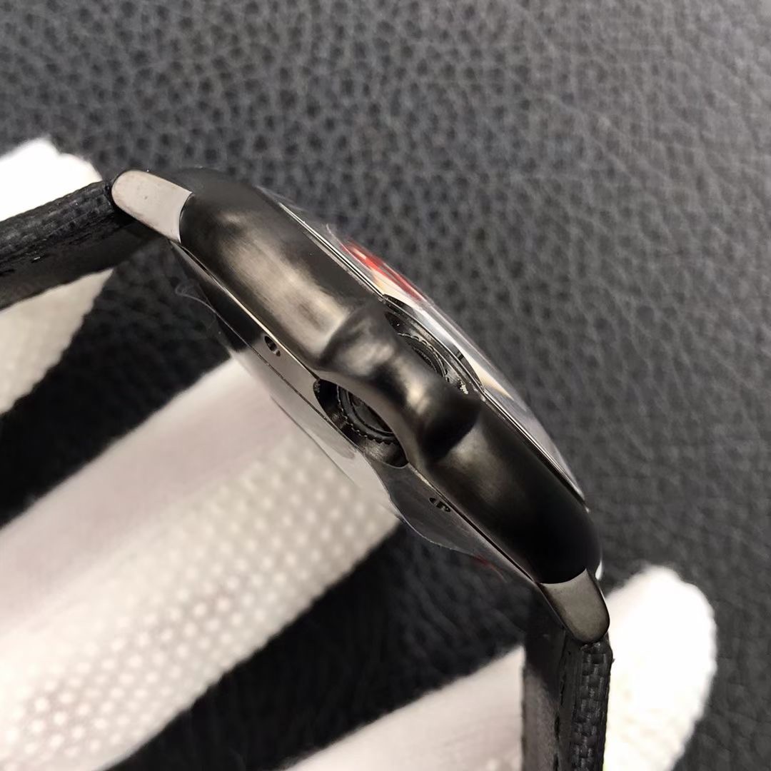 Cartier CARTIER卡地亚 | 与Bamford Watch Department联手合作