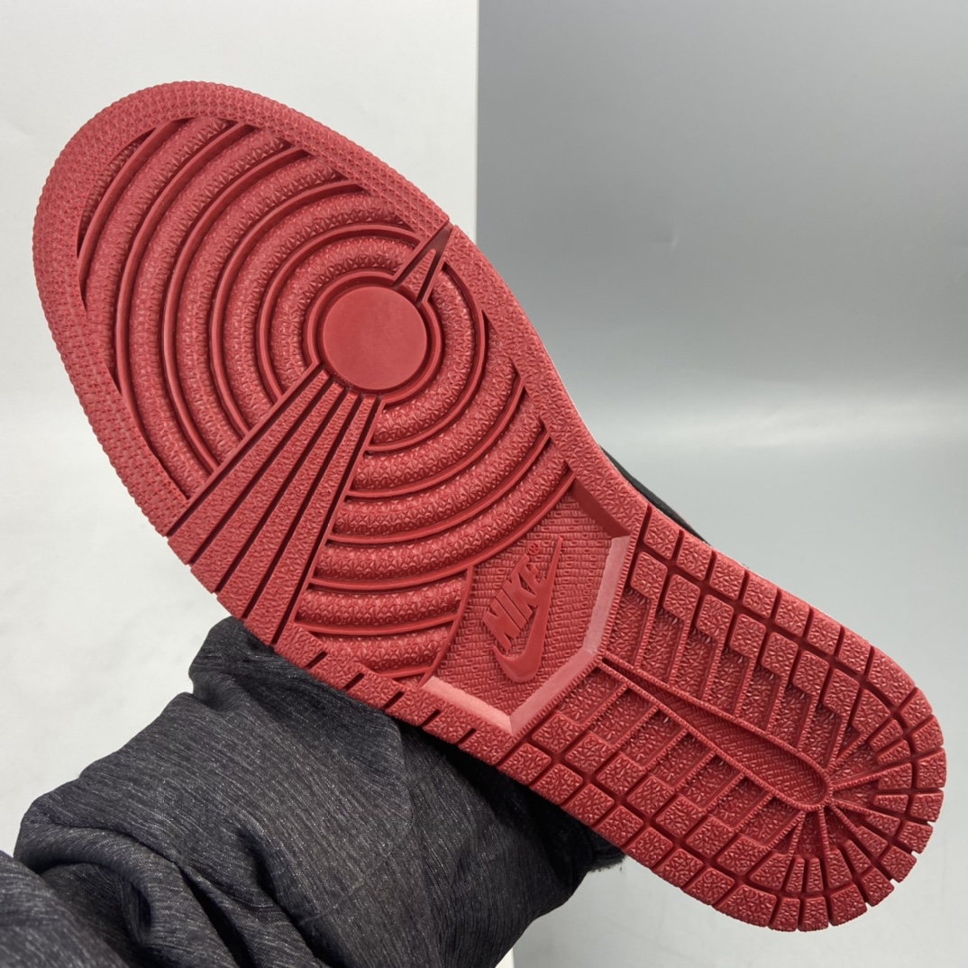 240 Air Jordan 1 Low AJ1低帮时尚休闲板鞋 553558-610