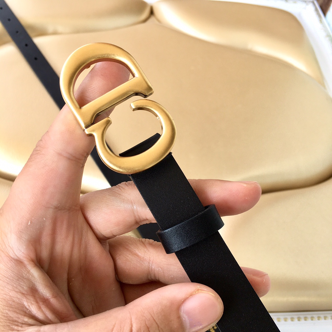 迪·奥 2.0CM女款专柜在售爆款 👏👏👏 感谢客户反馈实拍图，顶级货 自己看细节 2.0CM 3.0C