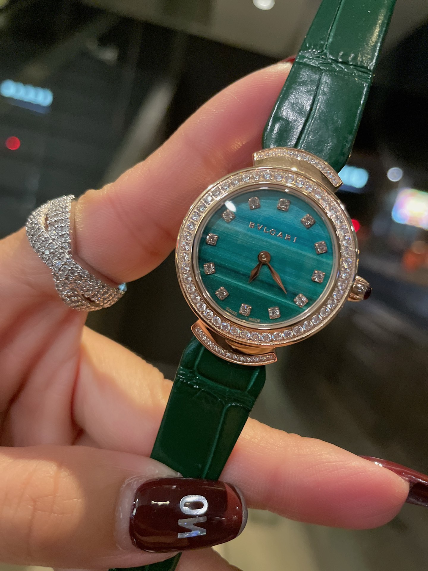 [BVLGARI Watches]Counter synchronization The beauty of the world blooms brilli