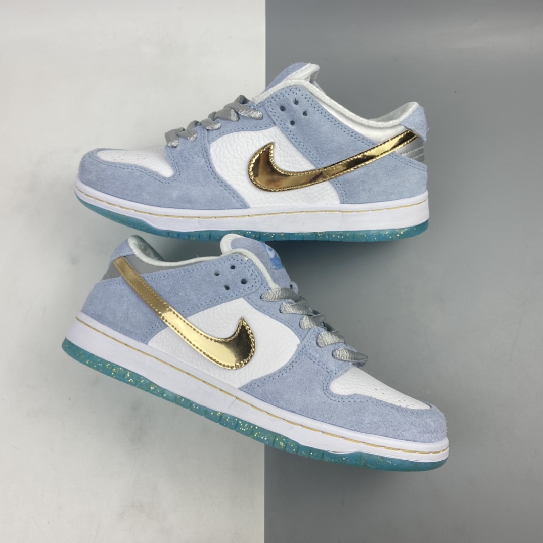 220 Sean Cliver x Nike SB Dunk Low Pro”White/Psychic Blue-Metallic Gold” 雾霾蓝白金钩水晶底 扣篮系列低帮休闲运动滑板板鞋 DC9936-100