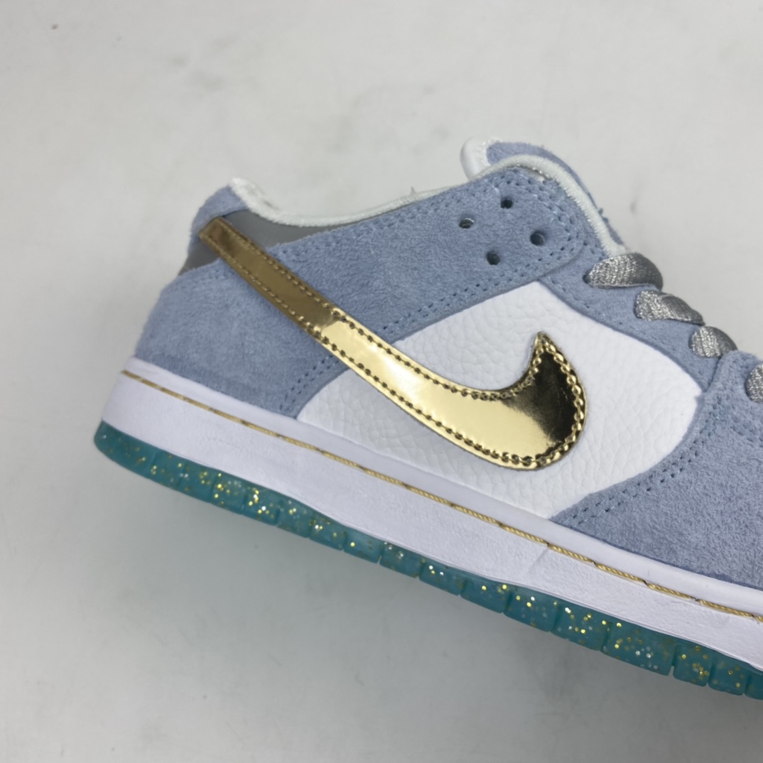 220 Sean Cliver x Nike SB Dunk Low Pro”White/Psychic Blue-Metallic Gold” 雾霾蓝白金钩水晶底 扣篮系列低帮休闲运动滑板板鞋 DC9936-100