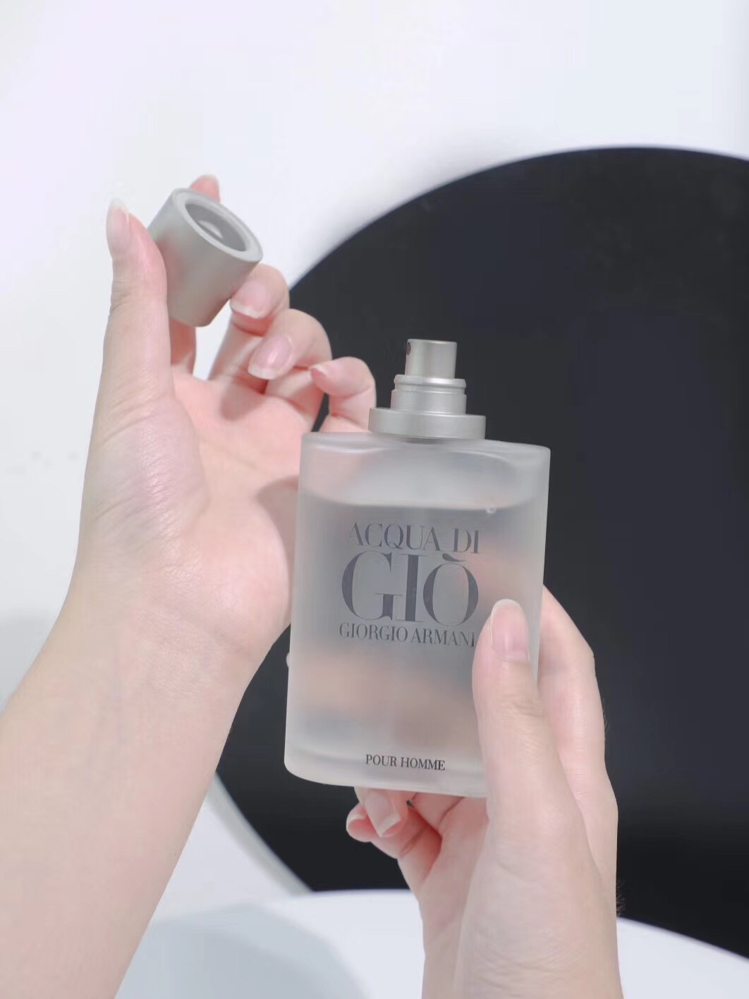 Giorgio Armani Acqua di Gio Eau de Toilette for Men - Fresh, Aquatic Scent 4 i1614279758 5845 3